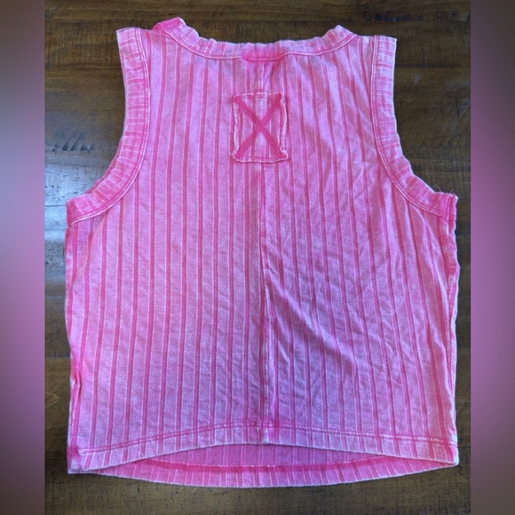 Pink Distressed Tank Top zenana size L nwot - Picture 5 of 5